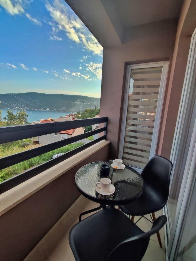 Elena Apartment แฮร์เซ็ก-โนวี ภายนอก รูปภาพ
