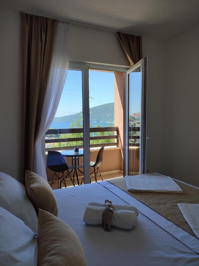 Elena Apartment แฮร์เซ็ก-โนวี ภายนอก รูปภาพ